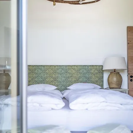 Winzarei Ciringa Stampfer Bed & Breakfast 4*