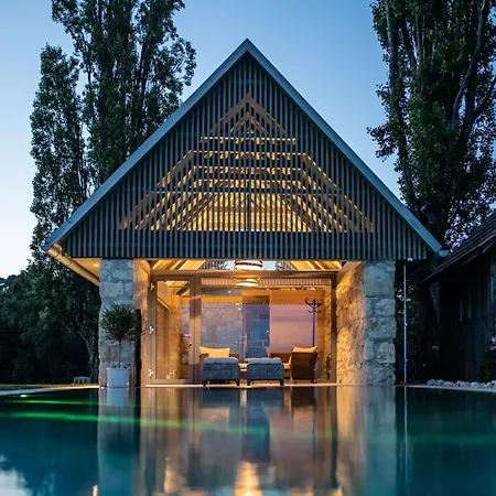 Winzarei Ciringa Stampfer