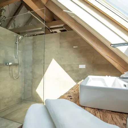 לינה וארוחת בוקר Winzarei Ciringa Stampfer