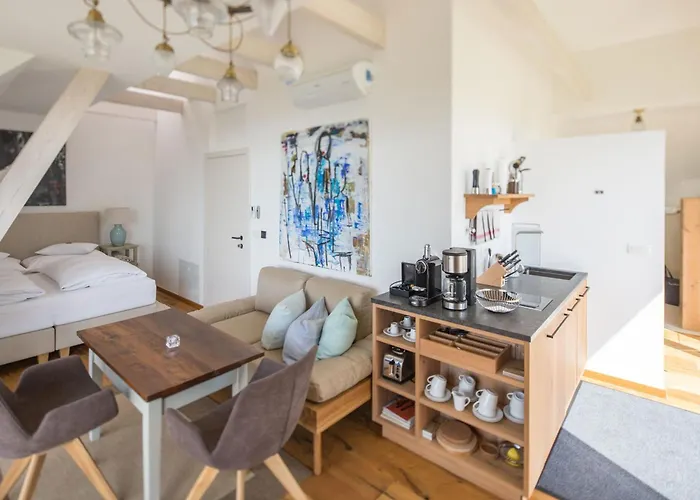 Winzarei Ciringa Stampfer Bed & Breakfast