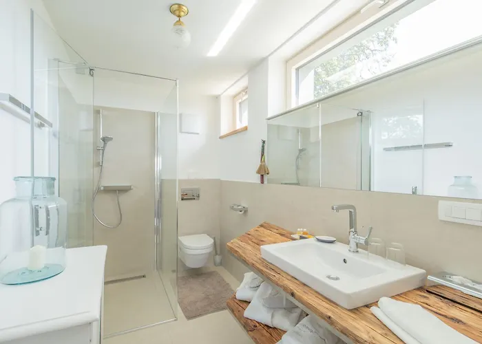 Winzarei Ciringa Stampfer Bed & Breakfast 4*